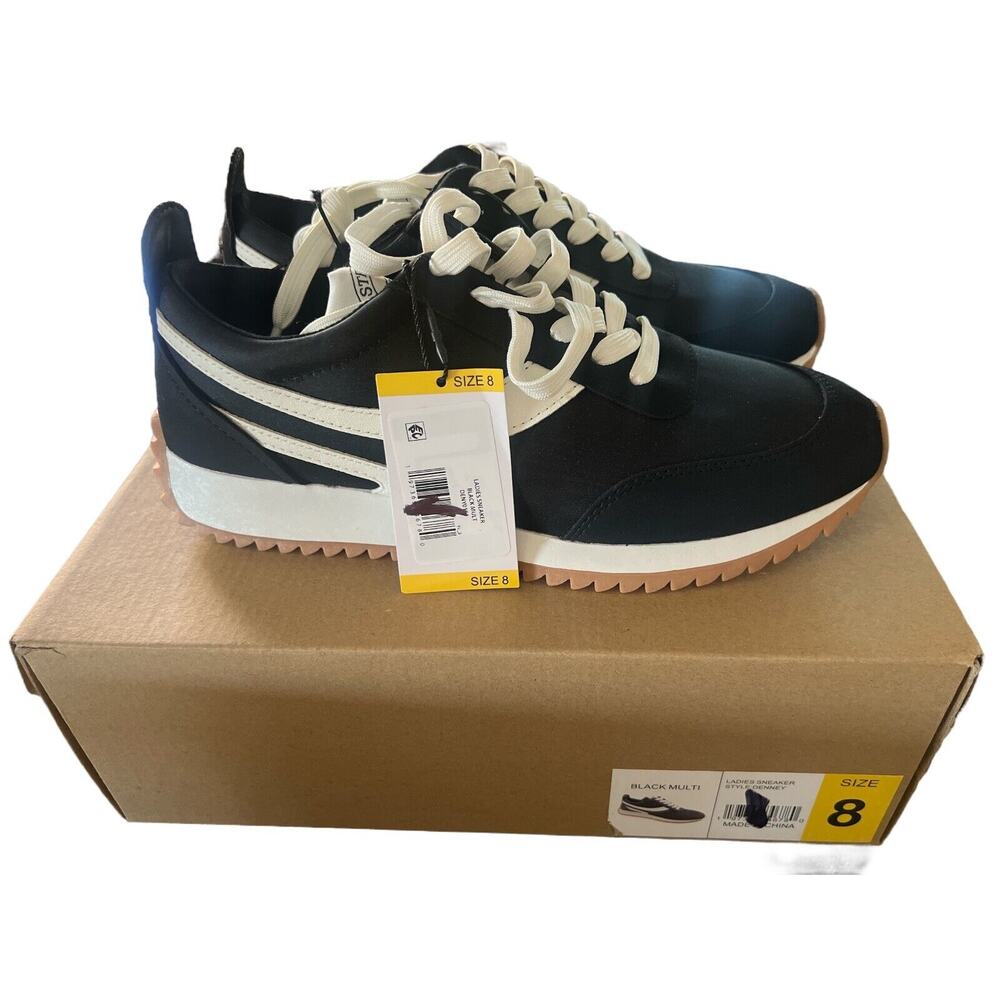 Steve Madden Ladies Wedge Sneakers Denny Black White Womens Size 8 NEW